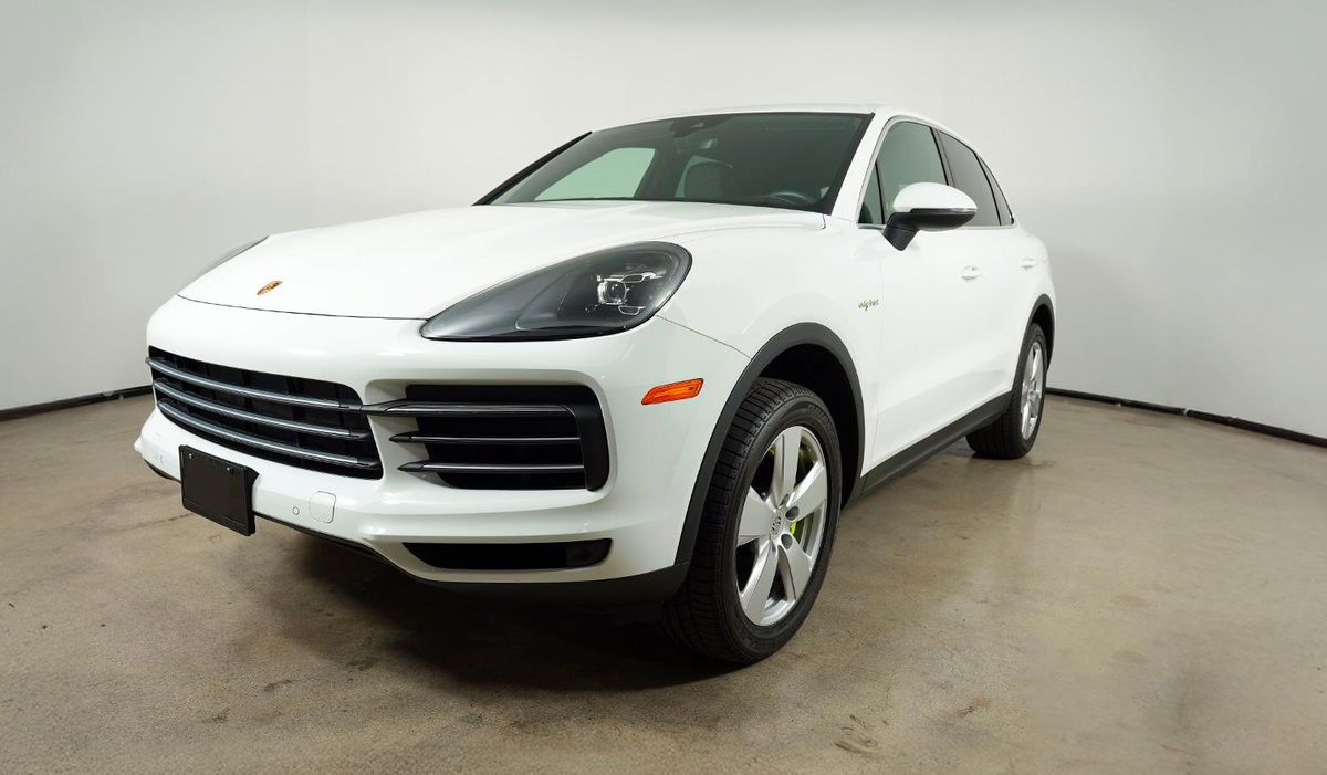 illustration Achat/revente de véhicule - Porsche Cayenne E-Hybrid 2019