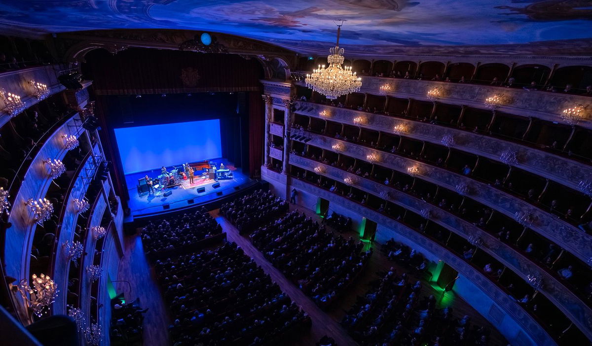 illustration Commande Teatro Donizetti